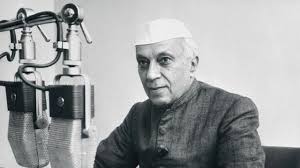Essay on Pandit Jawaharlal Nehru in Hindi - पंडित ...