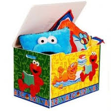 Welcome Elmo Ernie Cookie Monster And The Rest Of The Sesame Street Gang Into Your Child S Room With Sesa Sesame Street Toys Sesame Street Sesame Street Room