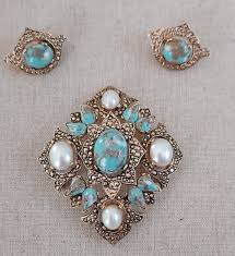 VINTAGE SARAH COVENTRY EARRINGS LOT