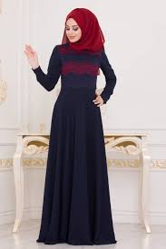 Tesetturlu Abiye Elbise Dantelli Lacivert Tesettur Abiye Elbise 2005l Tesetturisland Com Aksamustu Giysileri Dantel Elbise The Dress