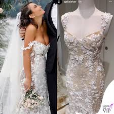 Maybe you would like to learn more about one of these? Elettra Lamborghini Una Sposa Con Tre Abiti Tutti I Dettagli Dei Look Nuziali