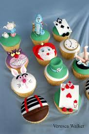 1 ready to roll icing . 19 Best Alice In Wonderland Cupcakes Ideas Alice In Wonderland Cupcakes Alice In Wonderland Alice