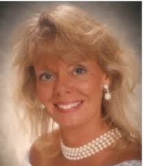 Ann Champlin's Instagram, Twitter & Facebook