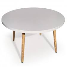 La table ronde est idéale pour les petits espaces et reste intemporelle. Table Ronde Scandinave Jones Blanc Pas Cher Scandinave Deco