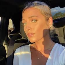 Hannah Cappuccilli and Victor Filipiak's Wedding Website