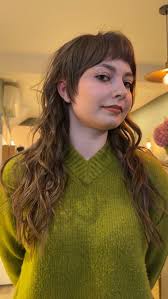 Another blonde bombshell by Caz Mortimer Hair! We're not drooling, you are.  😉 This lived-in look was brought to life with BLONDME and IGORA Vibrance.  FORMULA 👉 Babylighs BLONDME Premium Lightener 9+