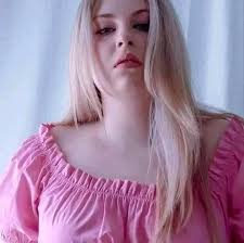 Janice Turley's Instagram, Twitter & Facebook