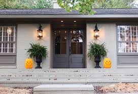 Mid Century Modern Brick Ranch Google Search Painted Brick House Exterior Paint Colors For House House Paint Exterior
