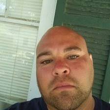 Efrain Arocho's Instagram, Twitter & Facebook