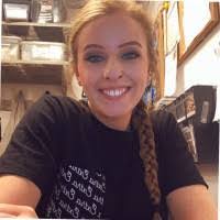 Ashley Noack's Instagram, Twitter & Facebook