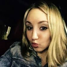 Samantha Burr's Instagram, Twitter & Facebook