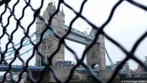 18.00 åttedelsfinale wembley stadium, london dommer suspensjoner: Coronavirus Digest Germany Bans Flights From Uk Over Covid Mutation News Dw 20 12 2020