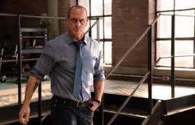 The body of an eight year old beauty pageant contestant is found on a bus, leading the detectives to a paroled sex. Did Organized Crime Really Just Go There With Stabler And Benson Recap Entertainment Oleantimesherald Com