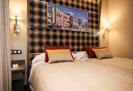 Maybe you would like to learn more about one of these? Hostal Barcelona Hostales Salamanca