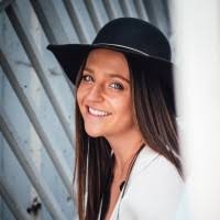 200+ perfiles de «Rylee»