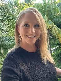 The house may be quiet… but your dreams don't have to be. This business has  surrounded me with community, purpose, and people who inspire me daily.  It's never too late to start