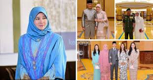 Check spelling or type a new query. Ayahanda Selalu Cakap Azizah Macam Tok Permaisuri Agong Kongsi Cerita Kesusahan Dapat Anak Keluarga