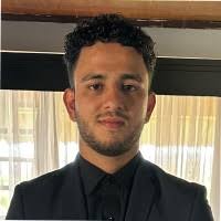 30+ perfiles de «Justin Vargas»