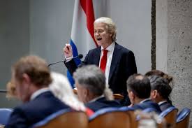 Niet Schoof maar Wilders speelt de hoofdrol in debat met het nieuwe kabinet | Trouw