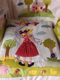 Emine Parlak Adli Kullanicinin Lavori Alice Di Rossi Franca Panosundaki Pin Bebek Yorgan Desenleri Patchwork Quilting Yorgan Desenleri