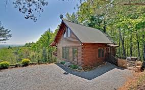 Adults only, fenced yard, mountain view, no cats allowed, one bedroom highlands cottage this beautifully decorated one bedroom, one bath ellijay georgia pet friendly log cabin, with large fenced yard, in the blue ridge mountains, is so comfortable summer or winter, you may … 25 Best Pet Friendly Cabins In North Georgia Ideas Cabins In North Georgia Pet Friendly Cabins Georgia Mountains