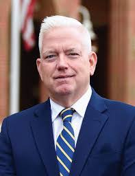 Eric Lemley's Instagram, Twitter & Facebook