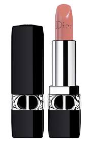 The first thing i noticed about the lipstick was the sweet pomegranate scent, they smells amazing. Alexander Mcqueen Valentino Nordstrom