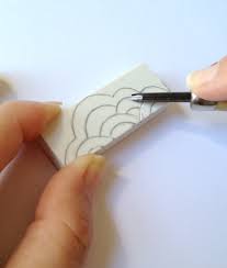 How about some easy stamp ideas to make your gifts and cards more unique? How To Carve Your Own Beautiful Stamps