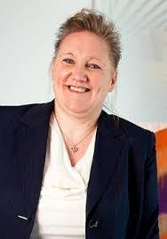 Colleen Arthur's Instagram, Twitter & Facebook