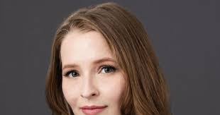 Cecelia Rose's Instagram, Twitter & Facebook