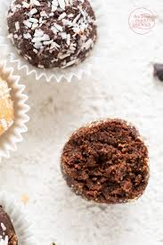 Baileys Kugeln Aus 4 Zutaten Backen Macht Glucklich Rezept Backen Macht Glucklich Dessert Ideen Sussgeback