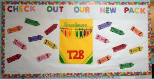 Now, use clipboards to create 4 to 6 columns. Attractive Preschool Bulletin Board Ideas For Back To School Back To School Bulletin Boards Preschool Bulletin Boards Preschool Bulletin
