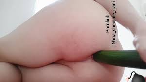 سکس ایرانی،کلیپ سکس دختر ایرانی.خیار رو میکنه تو کونشه،beauty female put