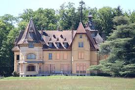 Chateau De Corcelles A Charolles Saone Et Loire Chateau Construit De 1905 A 1908 Par L Architecte Jean Boirivan En 2020 Saone Et Loire Chateau Monuments Historiques