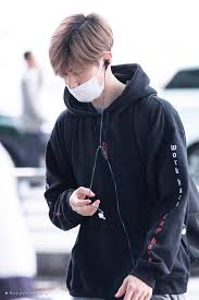 Tuan's spring '21 capsule collaboration with represent . Got7 S Fashion Fan Account On Twitter 180702 Mark Wearing Mark X Represent Pullover Hoodie It S Available For 49 99 Usd Buy It Here Https T Co Km6xfisjvm Https T Co Ipgzqjhsgb