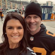 Happy Birthday to the guy who has over the years been dubbed the King of  Queens, Clint Sefton!