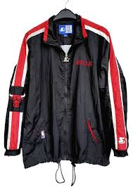 Finans henvender sig til travle mennesker, der søger indsigt og sammenhæng i. 90er Vintage Chicago Bulls Windbreaker Ut460 Retro Star De