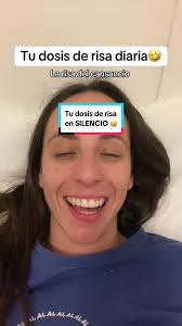 3 sesiones de yoga de la risa hoy! Estoy MUERTA, pero muy feliz. Me  encanta. Seguimos con la risa silenciosa desde el hotel 🤣✨ #yogadelarisa  #cambiatuhumor #risasilenciosa #yogadelarisaespaña