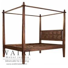 Tempat tidur dengan kelambu yang cantik. Model Tempat Tidur Minimalis Tiang Canopy Kelambu Teak Bed W220xd225xh220 Cm Waiki Mebel