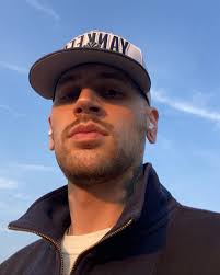 dayton jones-leone (@dayton.leone) • Instagram photos and videos