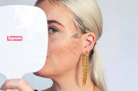 Share this article x Jukserei Golden Girls Jewelry