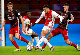 Er zijn 2 wedstrijden tussen de winnaars van de kwartfinale. Halve Finales Knvb Beker Ajax Mogelijk Naar Feyenoord Vitesse Tegen Nec Of Vvv Toto Knvb Beker Ad Nl