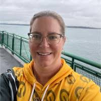 30+ "Julia Serna" profiles