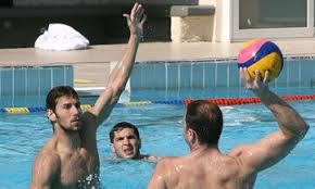 Επίσης πρέπει να αποχαιρετήσουμε ένα θρύλο του αθλήματος όπως πρέπει. Olympiakos Smigoyn 3ana Sto Limani Foyntoylhs Blaxopoylos Fosonline