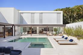 Free standing kitchen cabinets come in a variety of size, shape and colors. 40 Great Small Swimming Pools Ideas Home Design Lover