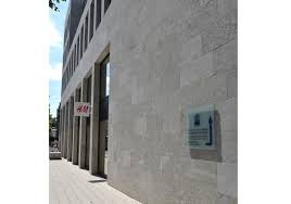 Also, you can arrange a test drive either at our lot or at your designated dfw location at your convenient time. Haus Central In Fulda Fassade Mit Muschelkalk Stone Ideas Com