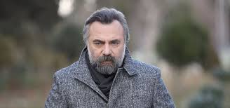 Bir sevdiğinin daha ardında kalan hızır, yas tuttuğu bir aylık dönemde hem. Edho 154 Bolum Izle Eskiya Dunyaya Hukumdar Olmaz 154 Bolum Tek Parca Izle