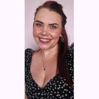 Lisa Voges's Instagram, Twitter & Facebook