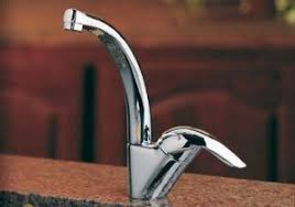 best kitchen faucets under $200 [top 7