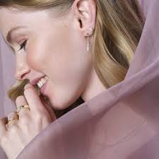 Vergoldete Ringe von dänischen Designern. Sehen Sie die große Auswahl